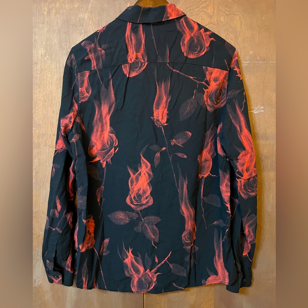 H&M Button-Up Shirt - Picture 2 of 3